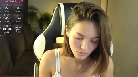 Leslie online show from 07.04.26
