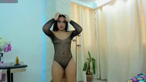 LeslieBush online show from 11.06.25