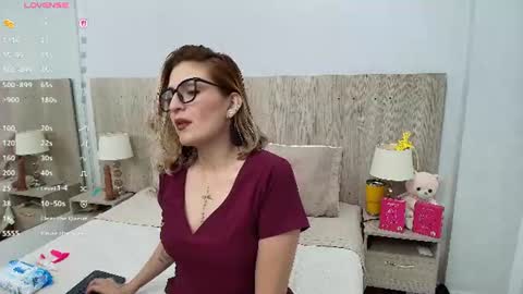 Lesly Santodomingo online show from 07.30.26