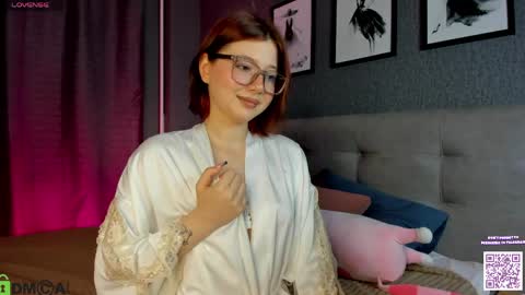 Lessi online show from 04.29.26