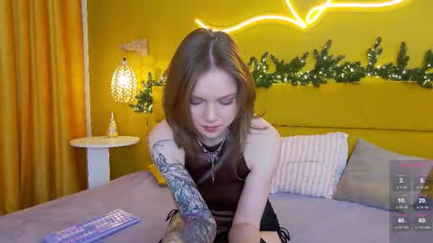 Snapshot of lessysweety chatting on 11.27.25 Lessy online show from 11.27.25