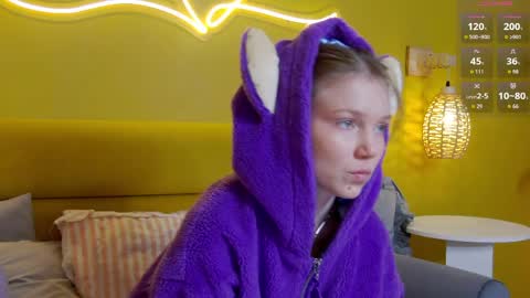 Lessy online show from 05.04.26