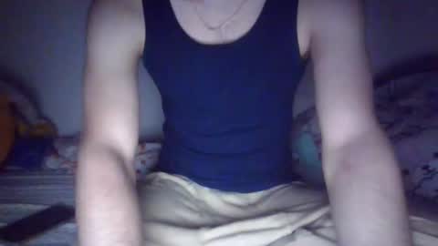 Snapshot of lestaro chatting on 12.03.24 neoglo online show from 12.03.24