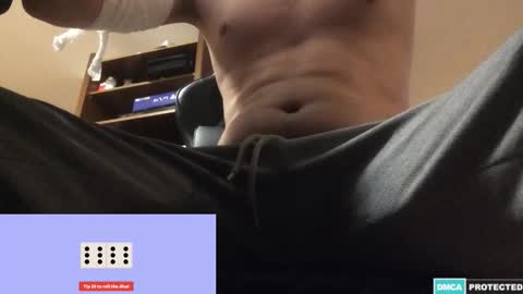 Snapshot of lestaro chatting on 12.04.25 neoglo online show from 12.04.25