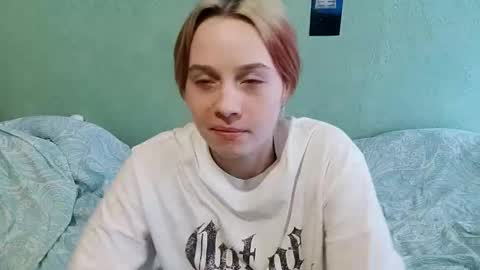 Snapshot of letitiaboteler chatting on 12.04.25 letitiaboteler online show from 12.04.25