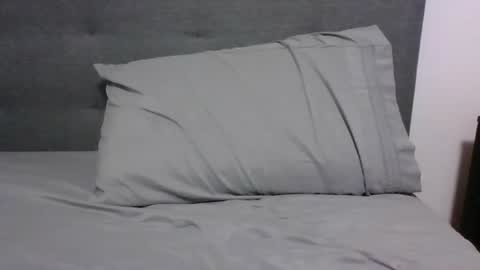 lets_play143 online show from 11.04.25