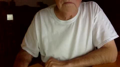 Snapshot of letscum2gether0 chatting on 12.21.24 letscum2gether0 online show from 12.21.24