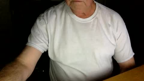 Snapshot of letscum2gether0 chatting on 10.23.25 letscum2gether0 online show from 10.23.25