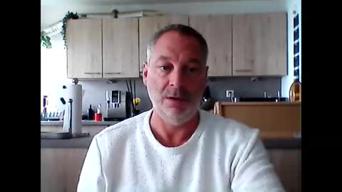 Snapshot of letshavefun2gether68 chatting on 09.28.25 letshavefun2gether68 online show from 09.28.25