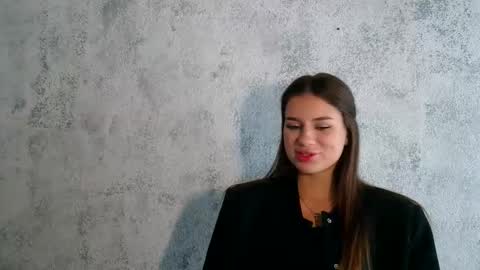 Snapshot of lette_emily chatting on 09.09.25 Emily online show from 09.09.25