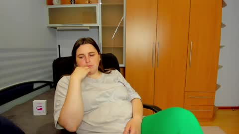 Naomi online show from 06.05.26