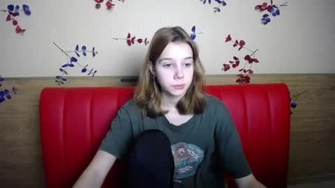 letty_curly online show from 12.14.24