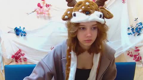 letty_curly online show from 12.18.24