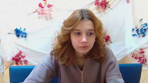 letty_curly online show from 12.18.24