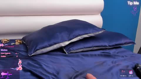 Snapshot of letty_straus chatting on 02.12.25 Maria Jose online show from 02.12.25