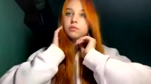 Snapshot of lettygherardini chatting on 03.13.26 Lola online show from 03.13.26