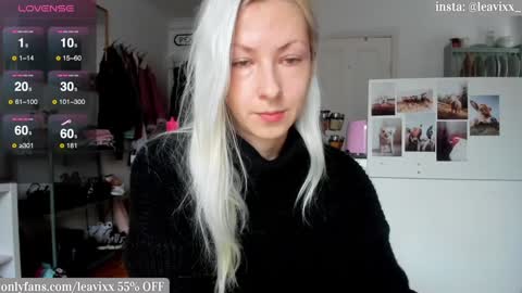 LeaVixx online show from 12.18.24