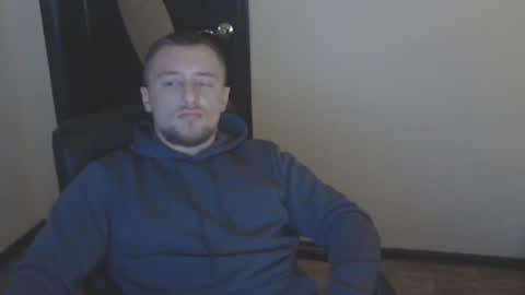 Snapshot of lev1ngston chatting on 12.01.24 lev1ngston online show from 12.01.24