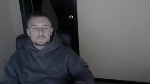 Snapshot of lev1ngston chatting on 12.29.24 lev1ngston online show from 12.29.24