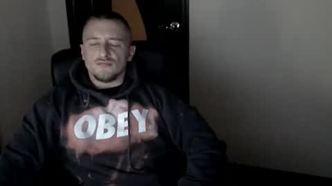 Snapshot of lev1ngston chatting on 01.26.25 lev1ngston online show from 01.26.25