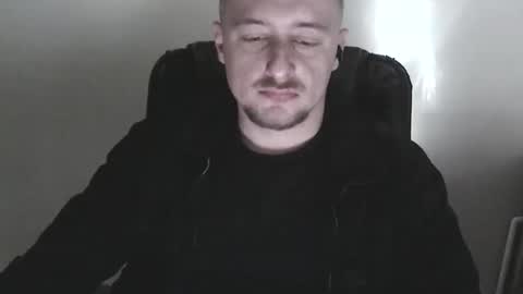 Snapshot of lev1ngston chatting on 04.05.26 lev1ngston online show from 04.05.26