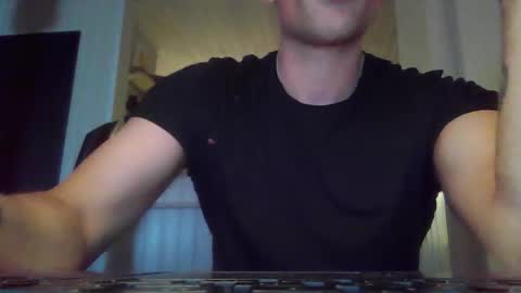 Snapshot of levaithen369 chatting on 01.16.26 levaithen369 online show from 01.16.26