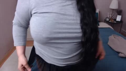 Mary online show from 11.18.25