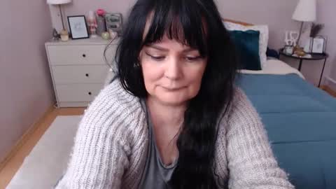 Mary online show from 01.12.26