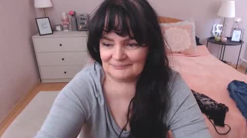 Mary online show from 05.05.26