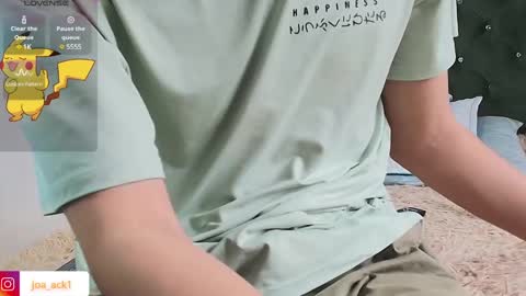 Snapshot of levi_ackermann1 chatting on 02.04.25 Levi online show from 02.04.25