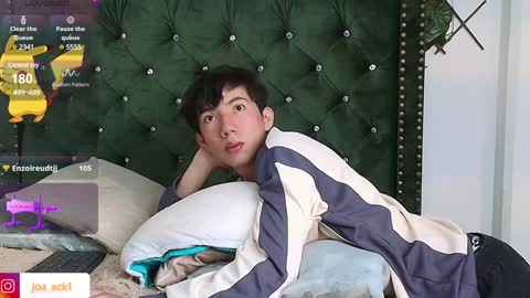 Snapshot of levi_ackermann1 chatting on 02.07.25 Levi online show from 02.07.25