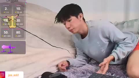 Snapshot of levi_ackermann1 chatting on 02.21.25 Levi online show from 02.21.25