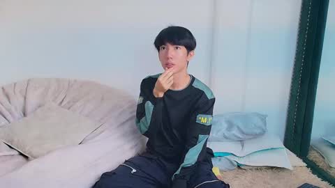 Snapshot of levi_ackermann1 chatting on 03.07.25 Levi online show from 03.07.25