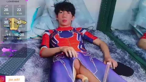 Snapshot of levi_ackermann1 chatting on 03.11.25 Levi online show from 03.11.25