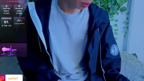 Snapshot of levi_ackermann1 chatting on 09.27.25 Levi online show from 09.27.25