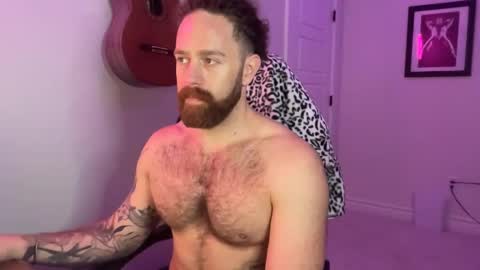 Snapshot of levi_daniel chatting on 10.27.25 Levi Daniel online show from 10.27.25