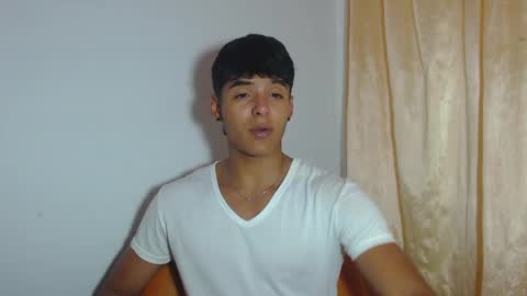 i  am lewis ly EDUARDO MEMDOZA15 online show from 04.24.26