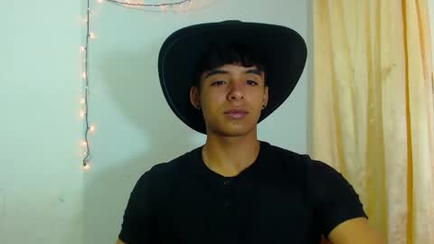 i  am lewis ly EDUARDO MEMDOZA15 online show from 05.01.26