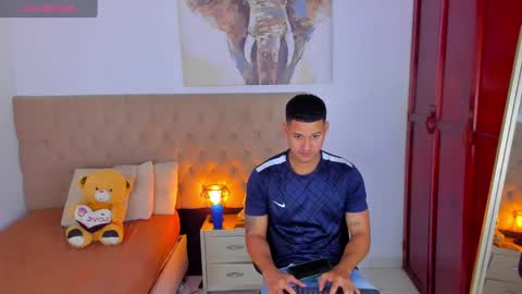 lewis online show from 03.11.25