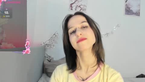 Snapshot of lexeya chatting on 03.11.26 alexa online show from 03.11.26