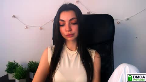 Alexia online show from 04.18.26