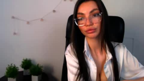 Alexia online show from 05.02.26