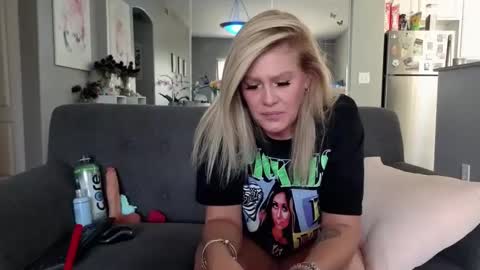 Lexi online show from 09.12.25