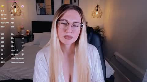 Lexy - Follow me online show from 09.18.25