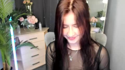 Snapshot of lexia_coy chatting on 09.18.25 Vicki online show from 09.18.25