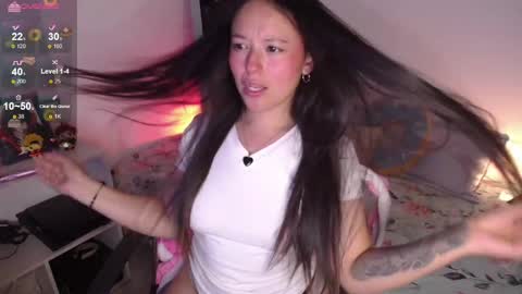 Snapshot of lexie_babe chatting on 09.29.25 Lexie Thompson   8pm  0000am -5 online show from 09.29.25
