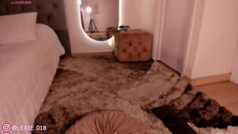 Snapshot of lexie_red chatting on 03.07.26 LEXIE online show from 03.07.26