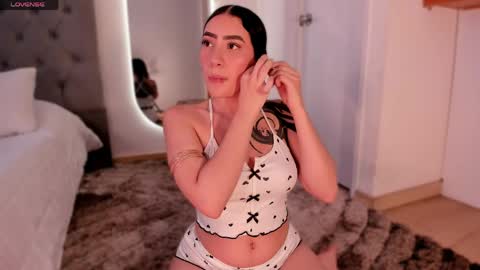 Snapshot of lexie_red chatting on 03.31.26 LEXIE online show from 03.31.26