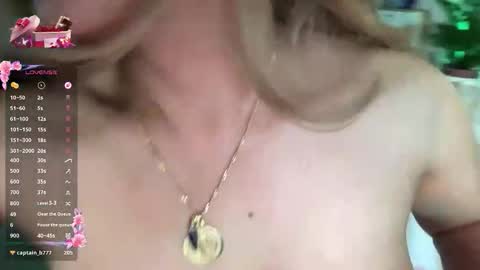 lexiesmith_ online show from 04.15.26