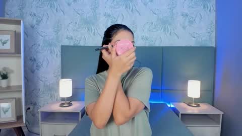 Snapshot of lexiethompson_ chatting on 11.29.25 Lexie Thompson online show from 11.29.25